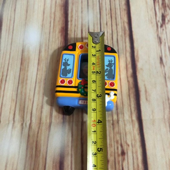 On My Way School Bus Photo Holder Hallmark Christmas Ornament QX5861 1996 DV55 - Picture 4 of 7